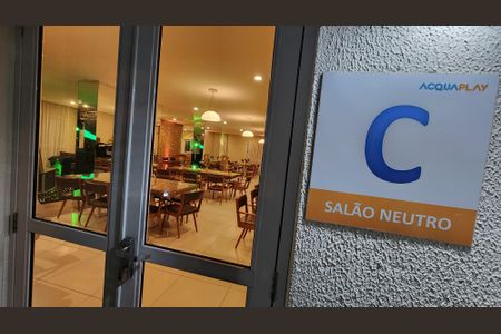 Apartamento para alugar com 64m², 2 quartos e 1 vaga Apartamento para alugar com 64m², 2 quartos e 1 vagaÁrea comum - Salão de festas