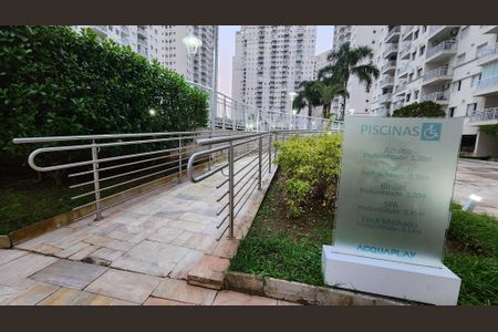 Apartamento para alugar com 64m², 2 quartos e 1 vaga Apartamento para alugar com 64m², 2 quartos e 1 vagaÁrea comum - Piscina