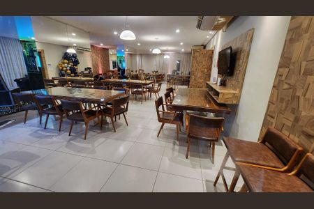 Apartamento para alugar com 64m², 2 quartos e 1 vaga Apartamento para alugar com 64m², 2 quartos e 1 vagaÁrea comum - Salão de festas