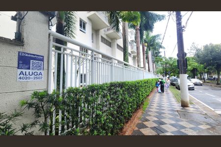 Apartamento para alugar com 64m², 2 quartos e 1 vaga Apartamento para alugar com 64m², 2 quartos e 1 vagaFachada