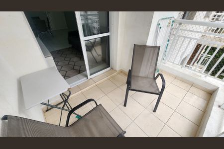 Apartamento para alugar com 64m², 2 quartos e 1 vaga Apartamento para alugar com 64m², 2 quartos e 1 vagaVaranda da Sala