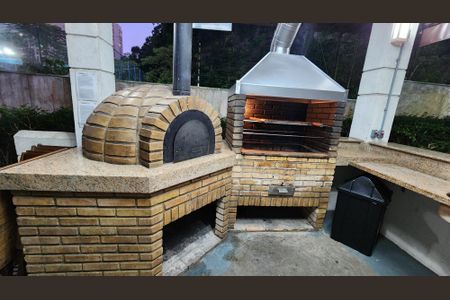 Apartamento para alugar com 64m², 2 quartos e 1 vaga Apartamento para alugar com 64m², 2 quartos e 1 vagaÁrea comum - Churrasqueira