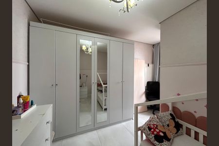 Casa de condomínio à venda com 117m², 2 quartos e 2 vagasSuíte 1