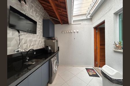 Casa de condomínio à venda com 117m², 2 quartos e 2 vagasÁrea de Serviço e Churrasqueira