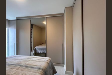 Casa de condomínio à venda com 117m², 2 quartos e 2 vagasSuíte 2