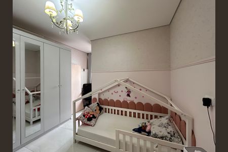 Casa de condomínio à venda com 117m², 2 quartos e 2 vagasSuíte 1