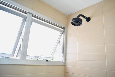 Apartamento à venda com 78m², 2 quartos e 1 vagaBanheiro da Suíte 1