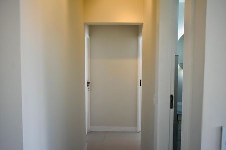 Apartamento à venda com 78m², 2 quartos e 1 vagaCorredor