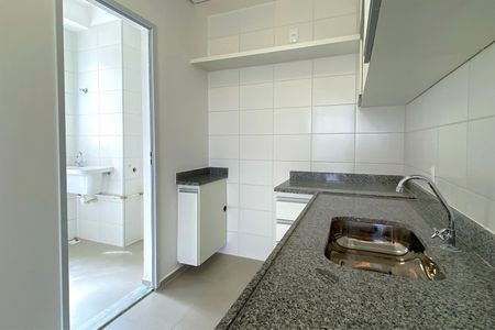 Apartamento para alugar com 68m², 3 quartos e 2 vagas Apartamento para alugar com 68m², 3 quartos e 2 vagasCozinha