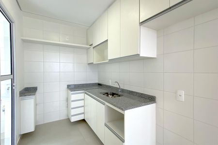 Apartamento para alugar com 68m², 3 quartos e 2 vagas Apartamento para alugar com 68m², 3 quartos e 2 vagasCozinha