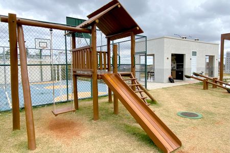 Apartamento para alugar com 68m², 3 quartos e 2 vagas Apartamento para alugar com 68m², 3 quartos e 2 vagasÁrea comum - Playground