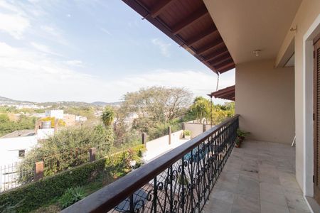 Casa à venda com 900m², 5 quartos e 8 vagasVaranda do Quarto 2