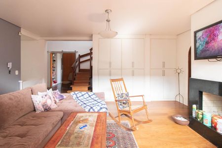 Casa à venda com 900m², 5 quartos e 8 vagasSala 2