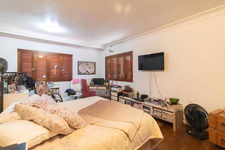 Casa à venda com 900m², 5 quartos e 8 vagasQuarto 4