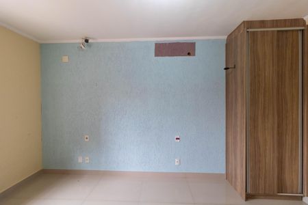 Casa à venda com 400m², 4 quartos e 4 vagas Casa à venda com 400m², 4 quartos e 4 vagasSuíte