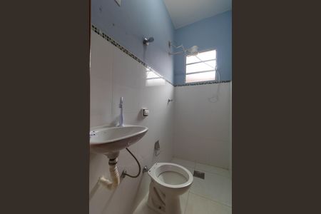 Casa à venda com 400m², 4 quartos e 4 vagas Casa à venda com 400m², 4 quartos e 4 vagasBanheiro da Edícula