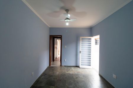 Casa à venda com 400m², 4 quartos e 4 vagas Casa à venda com 400m², 4 quartos e 4 vagasQuarto da Edícula