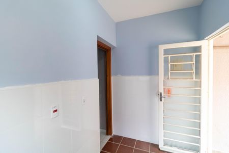 Casa à venda com 400m², 4 quartos e 4 vagas Casa à venda com 400m², 4 quartos e 4 vagasCozinha da Edícula