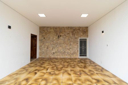 Casa à venda com 400m², 4 quartos e 4 vagas Casa à venda com 400m², 4 quartos e 4 vagasGaragem