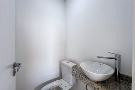 Lavabo de apartamento para alugar com 1 quarto, 42m² em Vila Dom Pedro I, São Paulo
