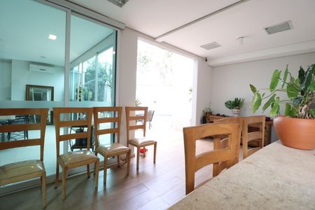 Casa para alugar com 490m², 4 quartos e 4 vagasVaranda gourmet