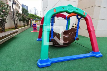 Apartamento à venda com 73m², 3 quartos e 2 vagasÁrea comum - Playground