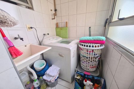 Apartamento à venda com 63m², 2 quartos e 1 vaga Apartamento à venda com 63m², 2 quartos e 1 vagaÁrea de Serviço