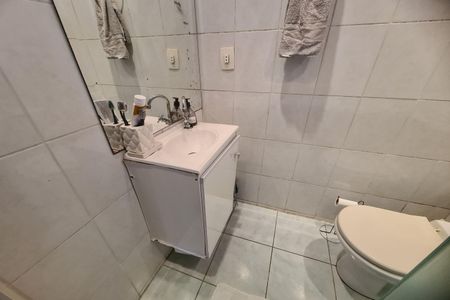 Apartamento à venda com 63m², 2 quartos e 1 vaga Apartamento à venda com 63m², 2 quartos e 1 vagaBanheiro