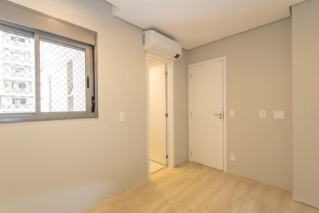 Apartamento à venda com 123m², 3 quartos e 2 vagas Apartamento à venda com 123m², 3 quartos e 2 vagasSuíte 2