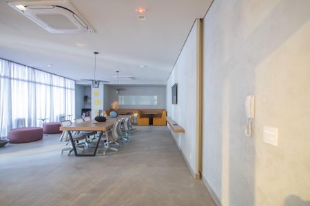 Apartamento à venda com 123m², 3 quartos e 2 vagas Apartamento à venda com 123m², 3 quartos e 2 vagasÁrea comum