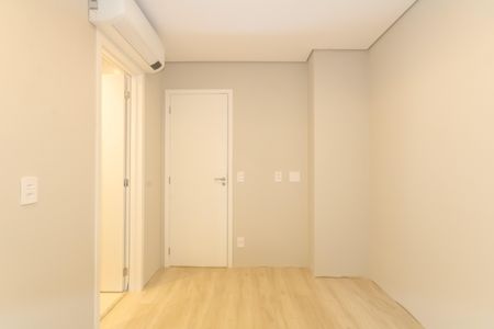 Apartamento à venda com 123m², 3 quartos e 2 vagas Apartamento à venda com 123m², 3 quartos e 2 vagasSuíte 2