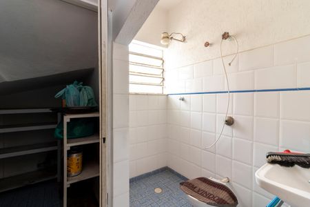 Casa à venda com 170m², 3 quartos e 4 vagas Casa à venda com 170m², 3 quartos e 4 vagasBanheiro de Serviço