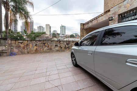 Casa à venda com 170m², 3 quartos e 4 vagas Casa à venda com 170m², 3 quartos e 4 vagasÁrea comum