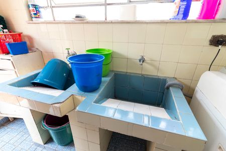 Casa à venda com 170m², 3 quartos e 4 vagas Casa à venda com 170m², 3 quartos e 4 vagasÁrea de Serviço