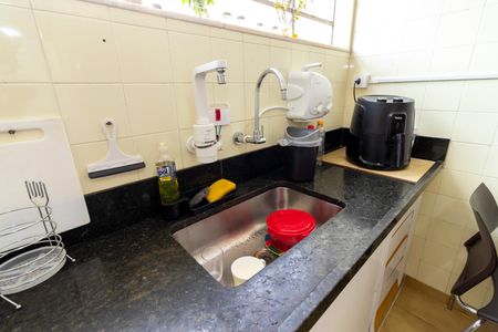 Casa à venda com 170m², 3 quartos e 4 vagas Casa à venda com 170m², 3 quartos e 4 vagasCozinha