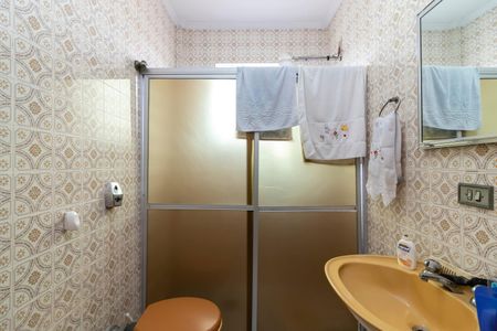 Casa à venda com 170m², 3 quartos e 4 vagas Casa à venda com 170m², 3 quartos e 4 vagasBanheiro 1