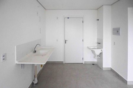 Apartamento à venda com 34m², 2 quartos e sem vagaCozinha e Área de Serviço