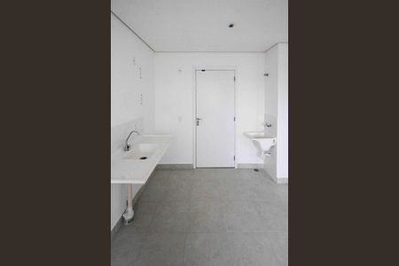 Apartamento à venda com 34m², 2 quartos e sem vagaCozinha e Área de Serviço