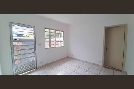 Sala de casa para alugar com 2 quartos, 90m² em Ayrosa, Osasco