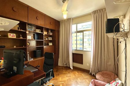 Apartamento à venda com 124m², 3 quartos e 1 vagaQuarto 2