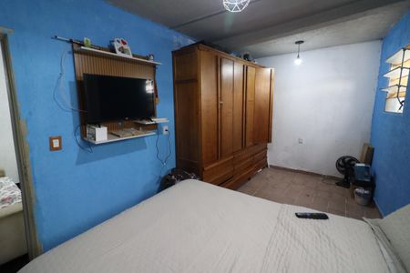 Quarto de casa para alugar com 1 quarto, 37m² em Ayrosa, Osasco