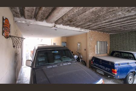 Casa à venda com 270m², 8 quartos e 3 vagas Casa à venda com 270m², 8 quartos e 3 vagasGaragem