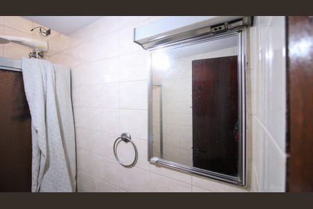 Casa à venda com 270m², 8 quartos e 3 vagas Casa à venda com 270m², 8 quartos e 3 vagasBanheiro Suíte 1