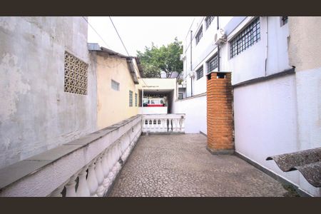 Casa à venda com 270m², 8 quartos e 3 vagas Casa à venda com 270m², 8 quartos e 3 vagasÁrea comum