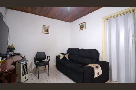 Casa à venda com 270m², 8 quartos e 3 vagas Casa à venda com 270m², 8 quartos e 3 vagasCasa 2 - Sala