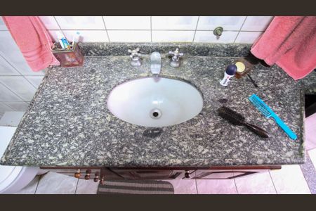 Casa à venda com 270m², 8 quartos e 3 vagas Casa à venda com 270m², 8 quartos e 3 vagasBanheiro