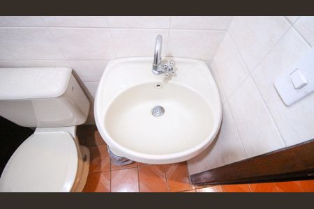 Casa à venda com 270m², 8 quartos e 3 vagas Casa à venda com 270m², 8 quartos e 3 vagasBanheiro Suíte 1