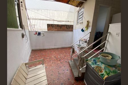 Apartamento à venda com 90m², 3 quartos e 1 vaga Apartamento à venda com 90m², 3 quartos e 1 vagaLavanderia