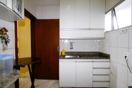 Apartamento à venda com 100m², 3 quartos e 2 vagasCozinha