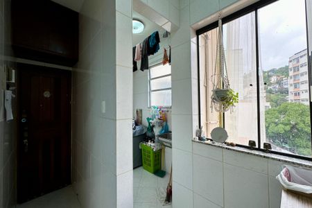 Apartamento à venda com 95m², 3 quartos e sem vagaÁrea de Serviço